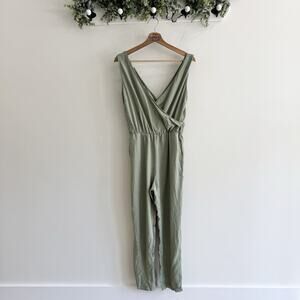 Twothirds Explore The Garden Green Sleeveless Jumpsuit Medium 13-4078